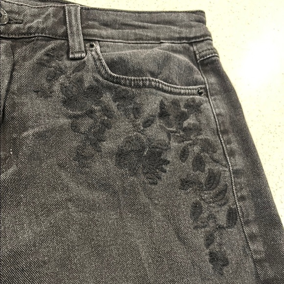 INC | Black Floral High Rise Jeans, Size 10/30 - Picture 6 of 6